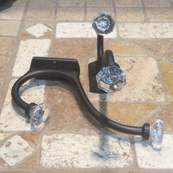 2 Vintage glass knob hooks - Picture 5 of 12